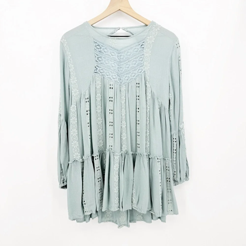 Free People Embroidered Lace Crochet Tiered Tunic Size XS Boho Peasant Oversized